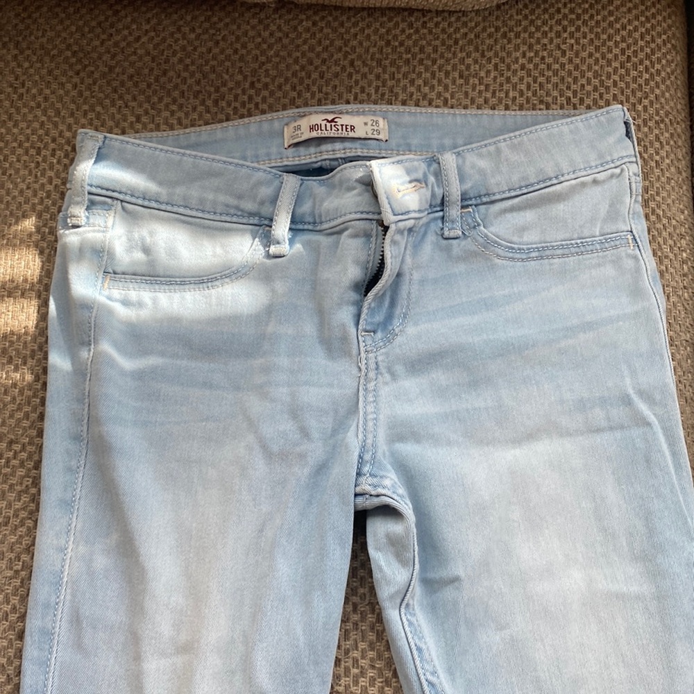 Hollister jeans